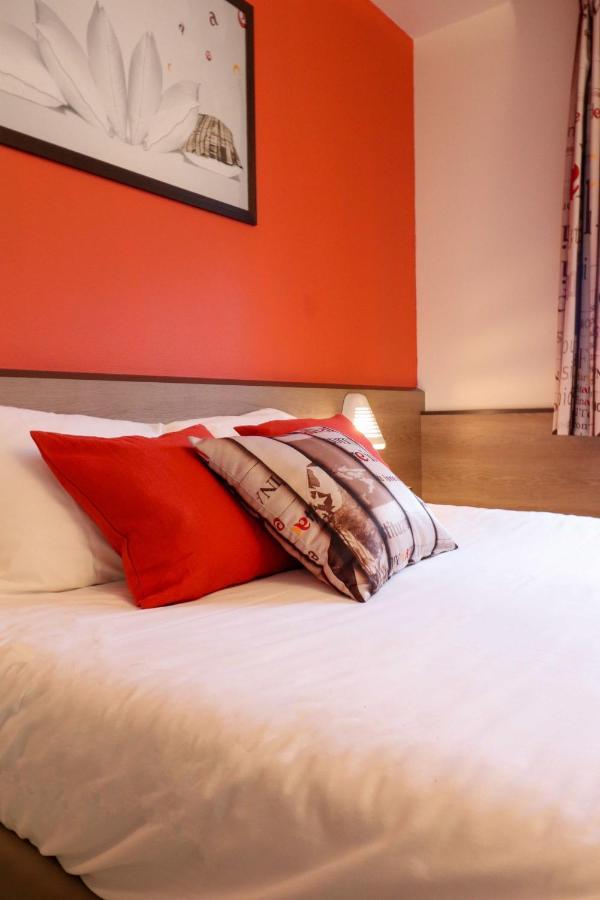 Ace Hotel Travel Athee Sur Cher ภายนอก รูปภาพ